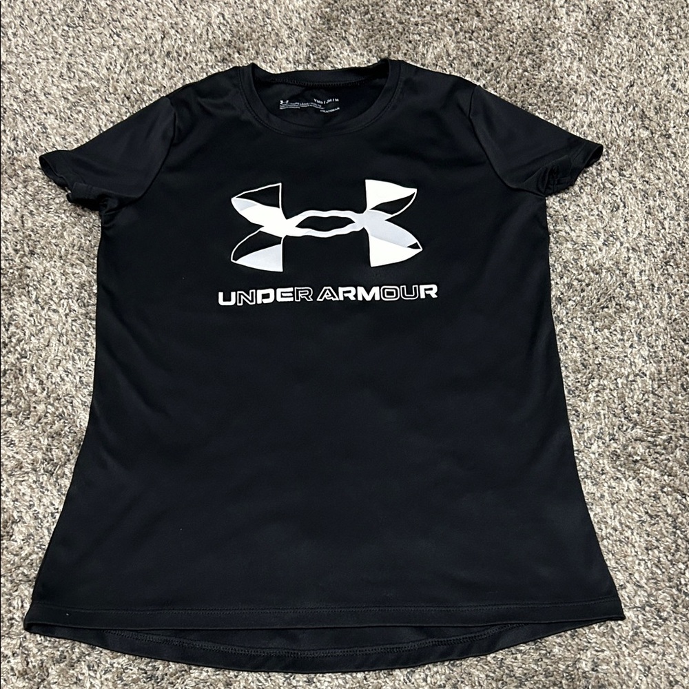Under Armour Girls Black and White Logo Tee